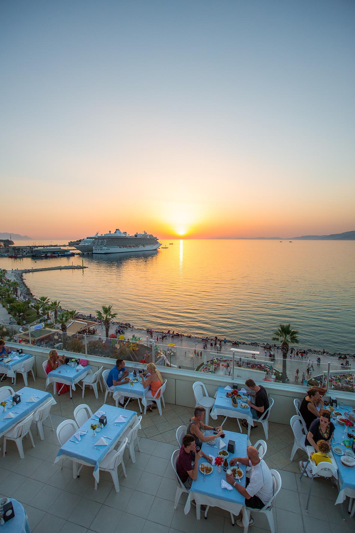 Derici Hotel Kusadası Exterior foto