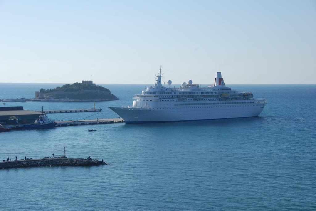 Derici Hotel Kusadası Exterior foto